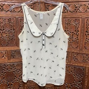 Great cat tank with preppy collar